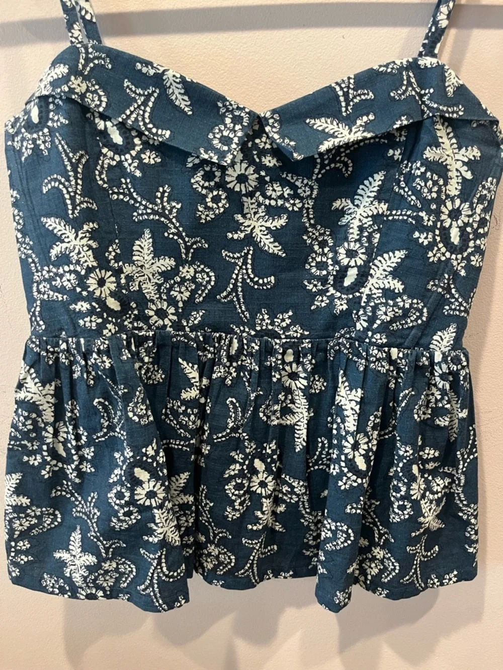 The Great The Verse Top in Indigo Bandana, Size 1 - Picture 3 of 6